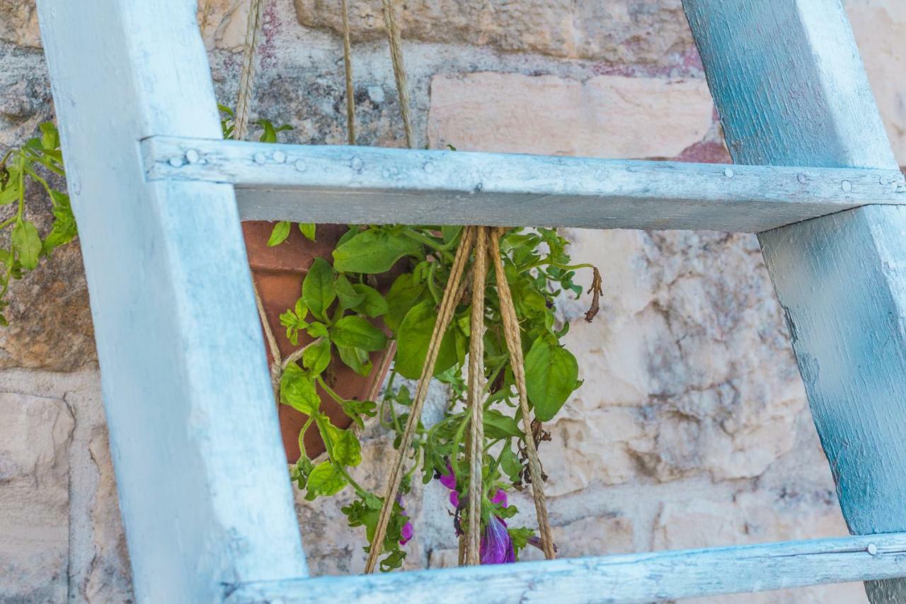 Trullo Olive Tree Villa Locorotondo Exterior photo